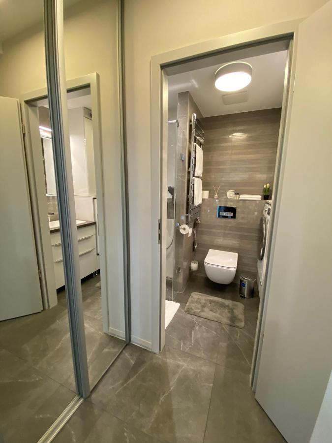 Noir Silvery Apartman Сегед Экстерьер фото