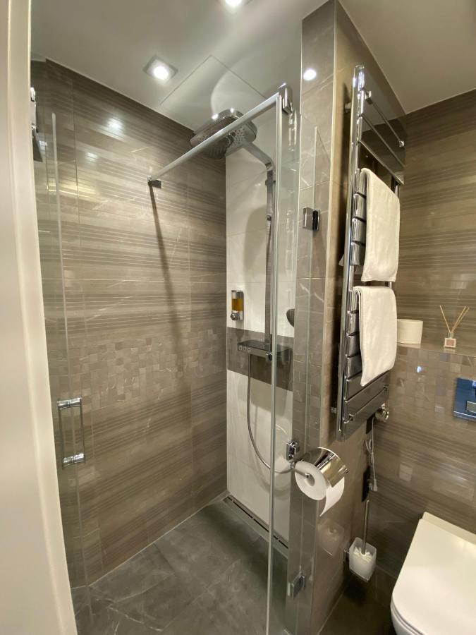 Noir Silvery Apartman Сегед Экстерьер фото