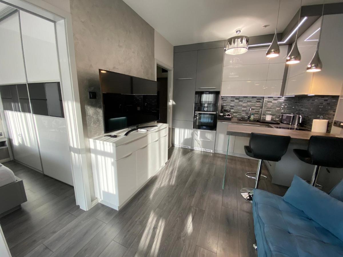Noir Silvery Apartman Сегед Экстерьер фото