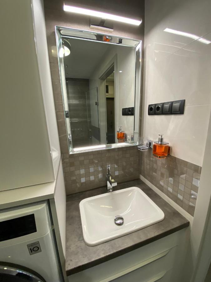 Noir Silvery Apartman Сегед Экстерьер фото