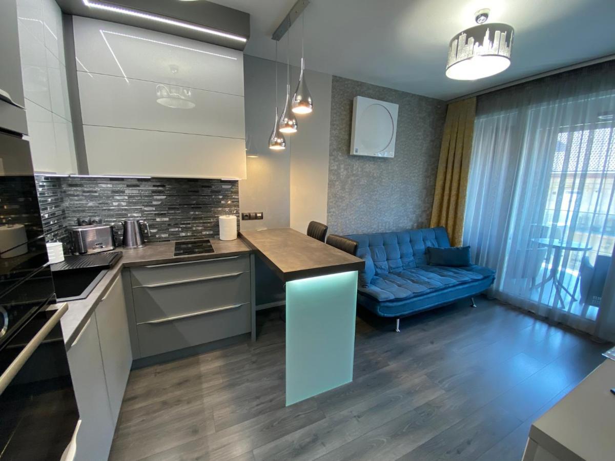 Noir Silvery Apartman Сегед Экстерьер фото